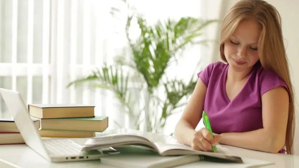 Top Tips for Structuring an Assignment Like A Pro!